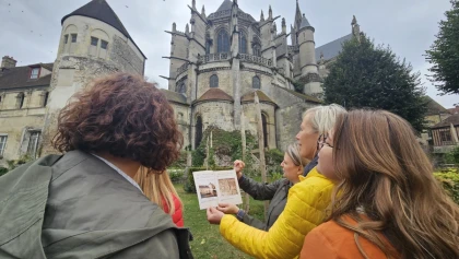 Le Manuscrit Vandalisé, escape game en plein air au cœur de Senlis - Chantilly Senlis Fun