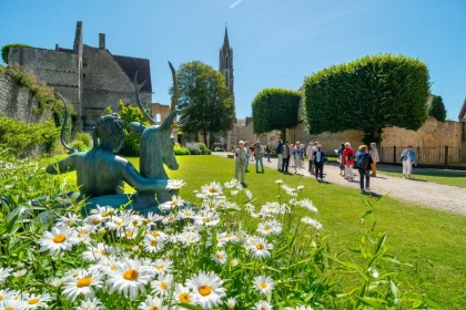 Visite guidée découverte de la Ville de Senlis - Chantilly Senlis Fun