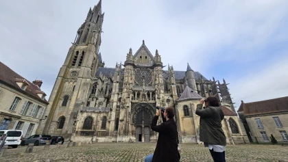 Visite guidée de Senlis à la jumelle - Chantilly Senlis Fun